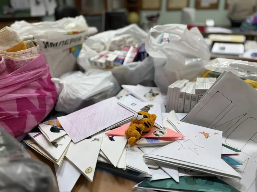 гуманитарная помощь и письма участникам СВО